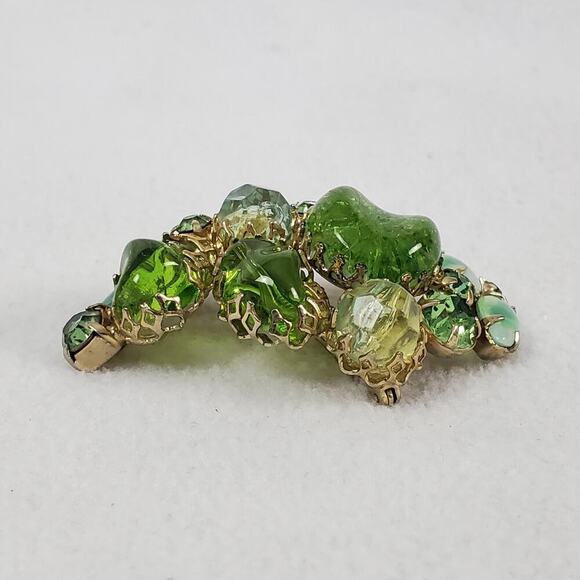 Vintage MCM Green Rhinestone Gold Tone Brooch and Earrings Set - Picture 6 of 16